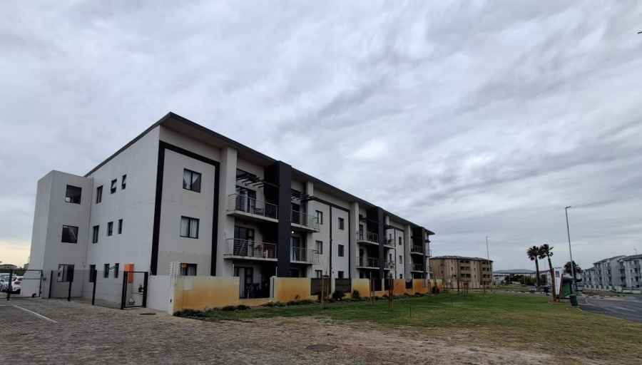 2 Bedroom Property for Sale in Parklands East Western Cape